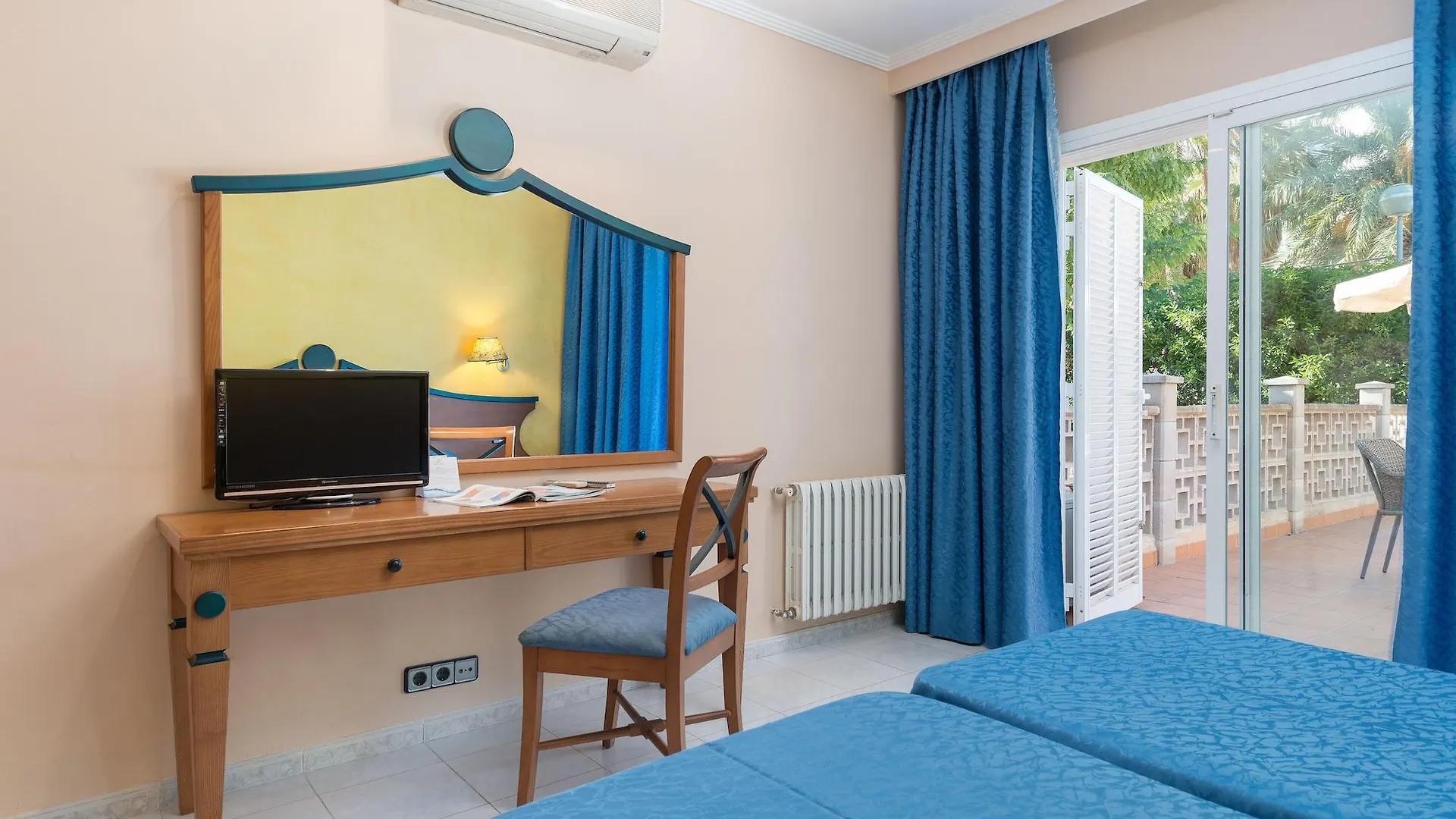 Nura Condor Playa de Palma Spanyolország